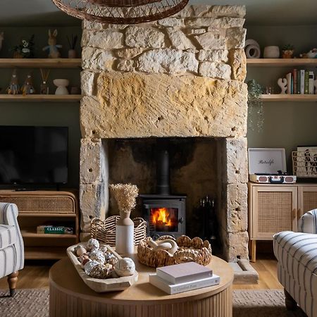 Broadway Scandi Chic Authentic Cottage ภายนอก รูปภาพ