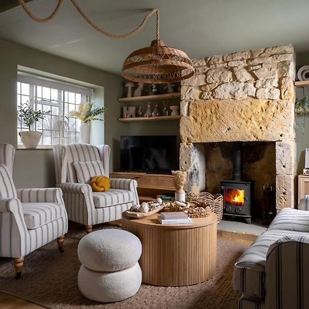 Broadway Scandi Chic Authentic Cottage ภายนอก รูปภาพ