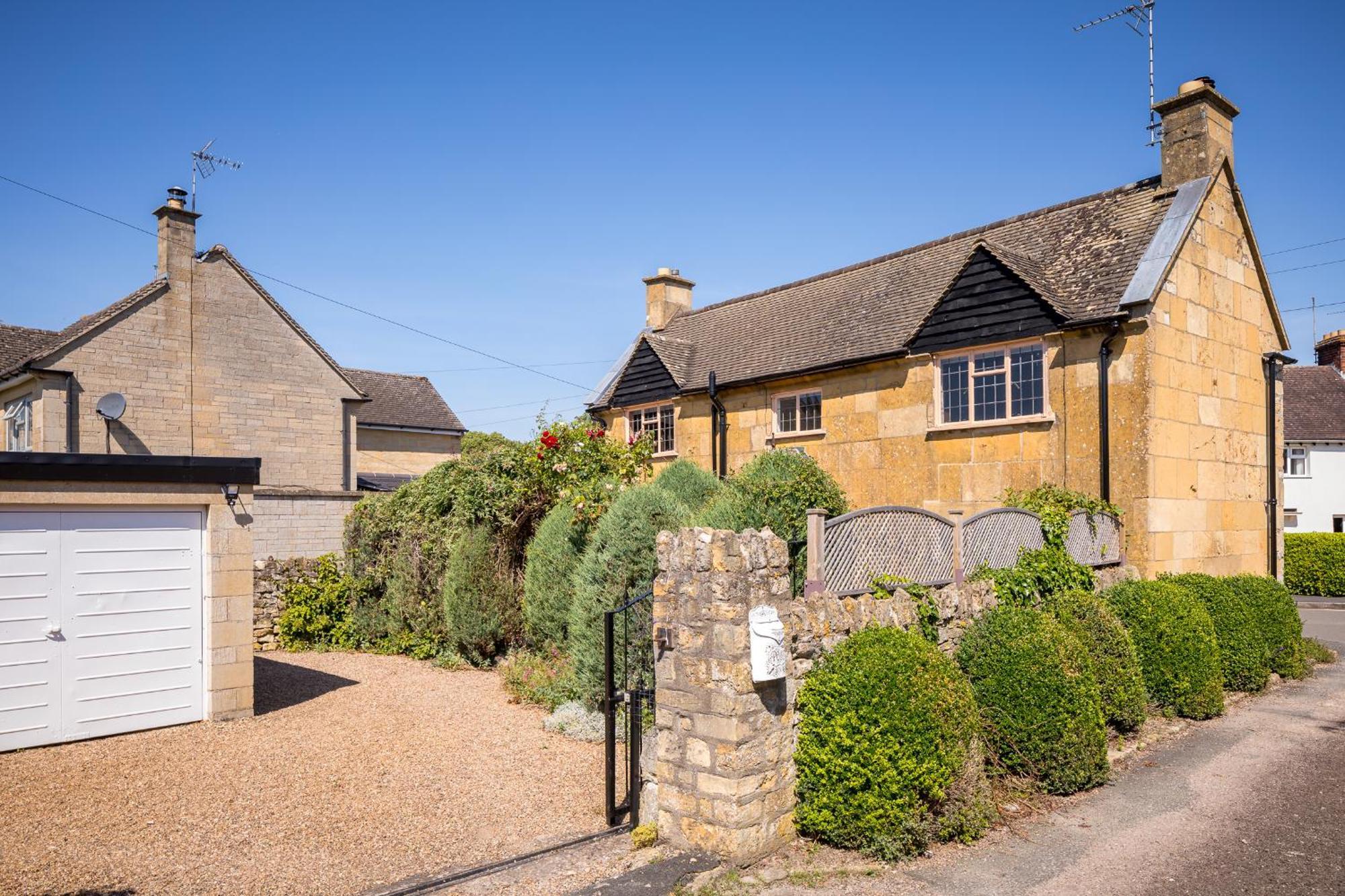Broadway Scandi Chic Authentic Cottage ภายนอก รูปภาพ