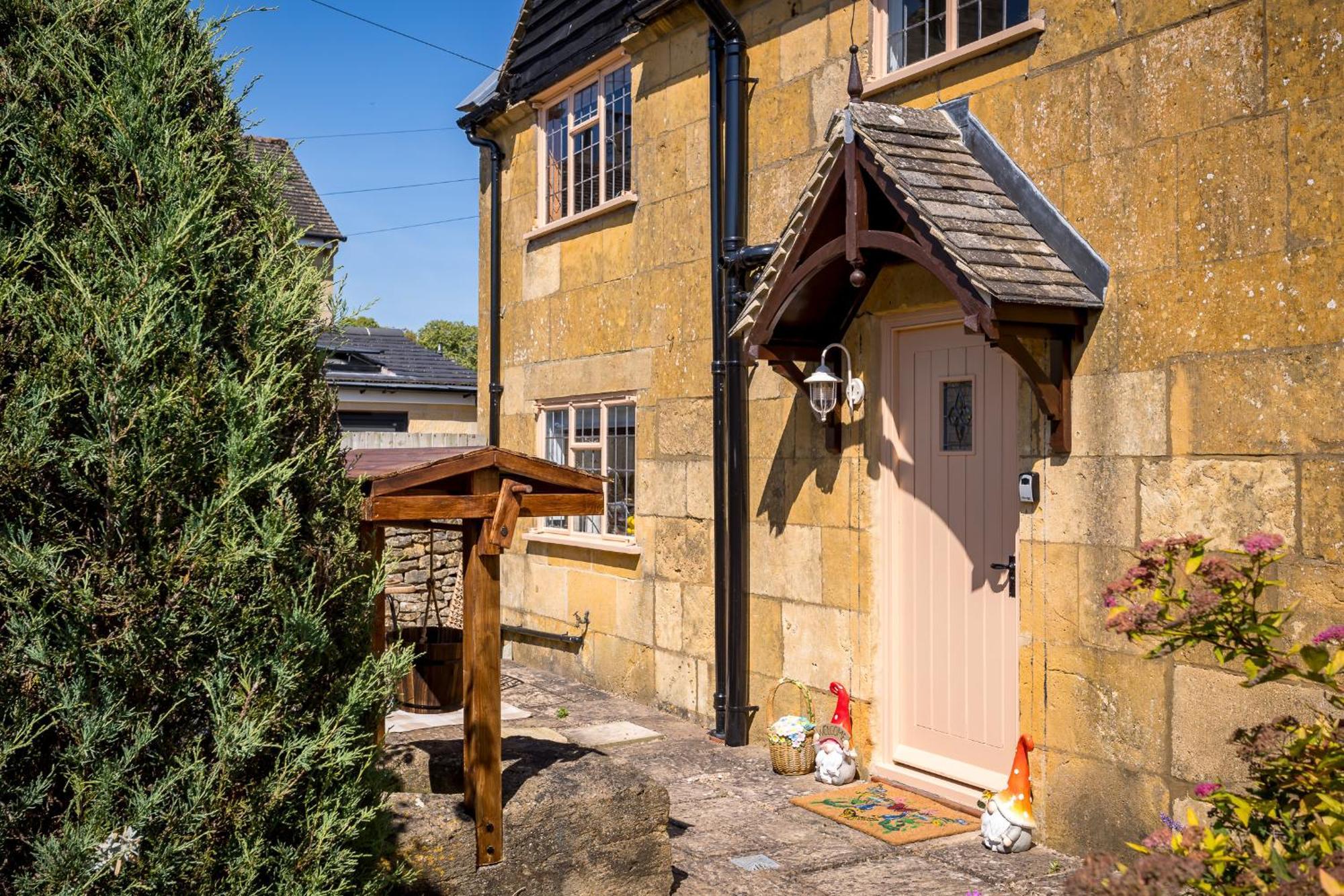 Broadway Scandi Chic Authentic Cottage ภายนอก รูปภาพ