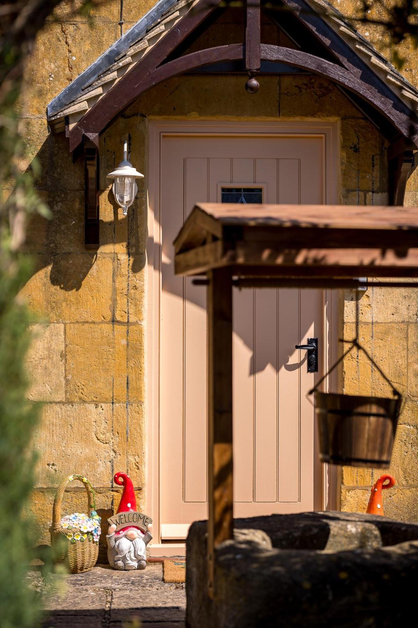 Broadway Scandi Chic Authentic Cottage ภายนอก รูปภาพ