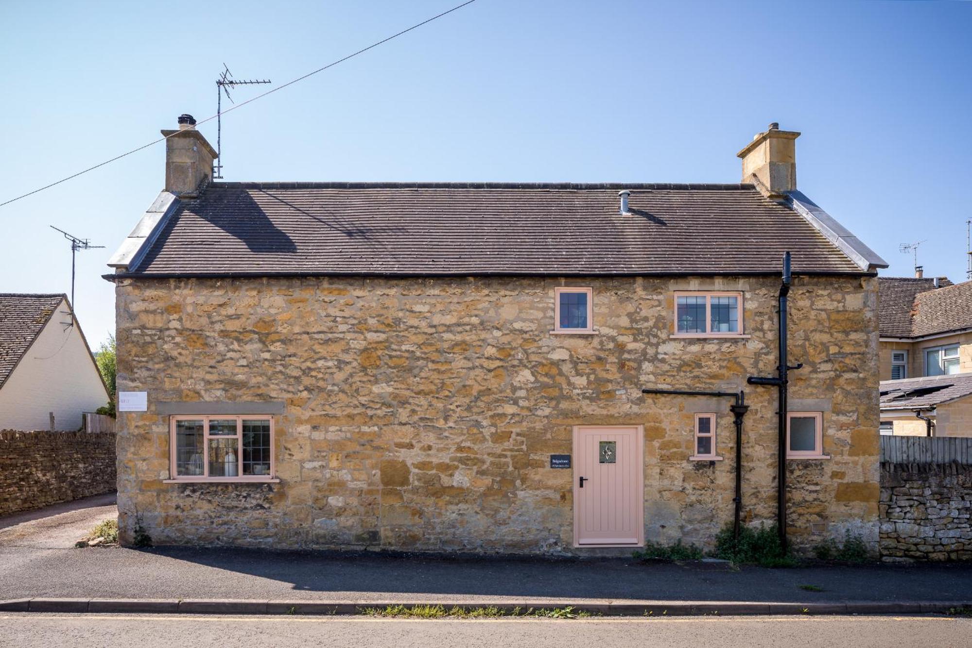 Broadway Scandi Chic Authentic Cottage ภายนอก รูปภาพ