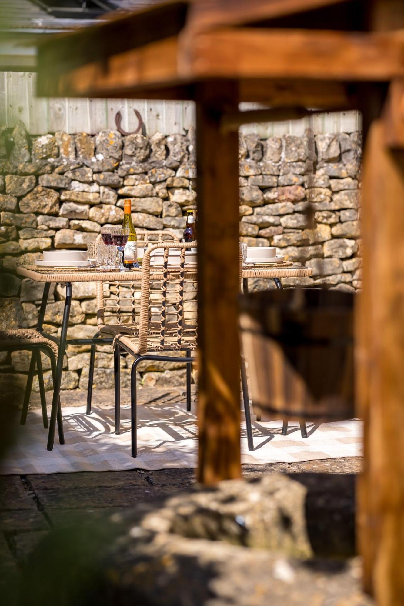 Broadway Scandi Chic Authentic Cottage ภายนอก รูปภาพ