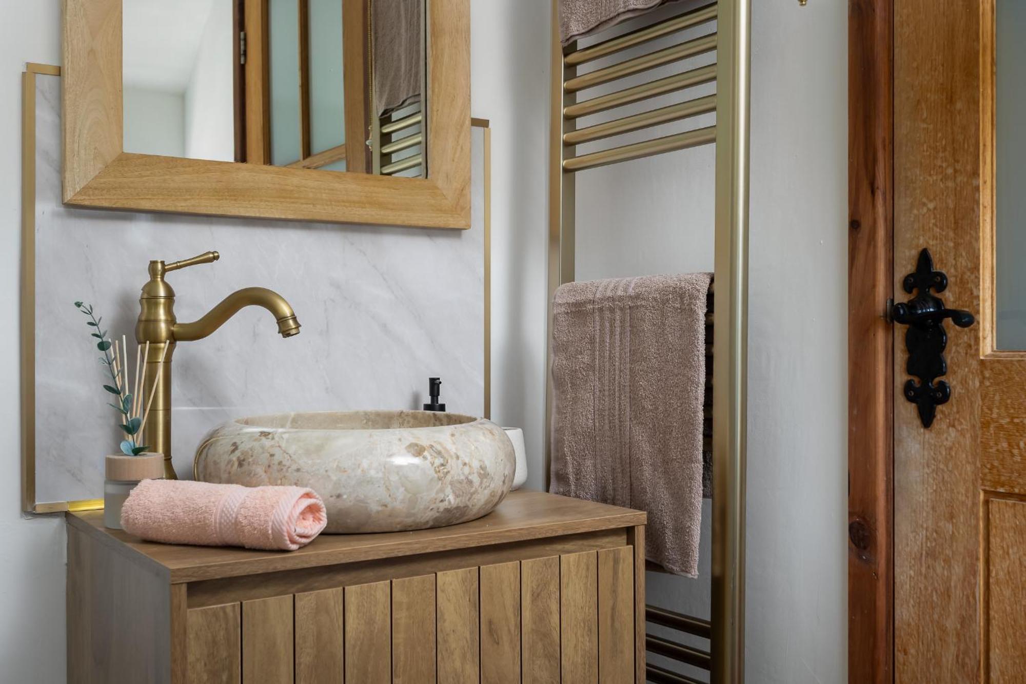 Broadway Scandi Chic Authentic Cottage ภายนอก รูปภาพ